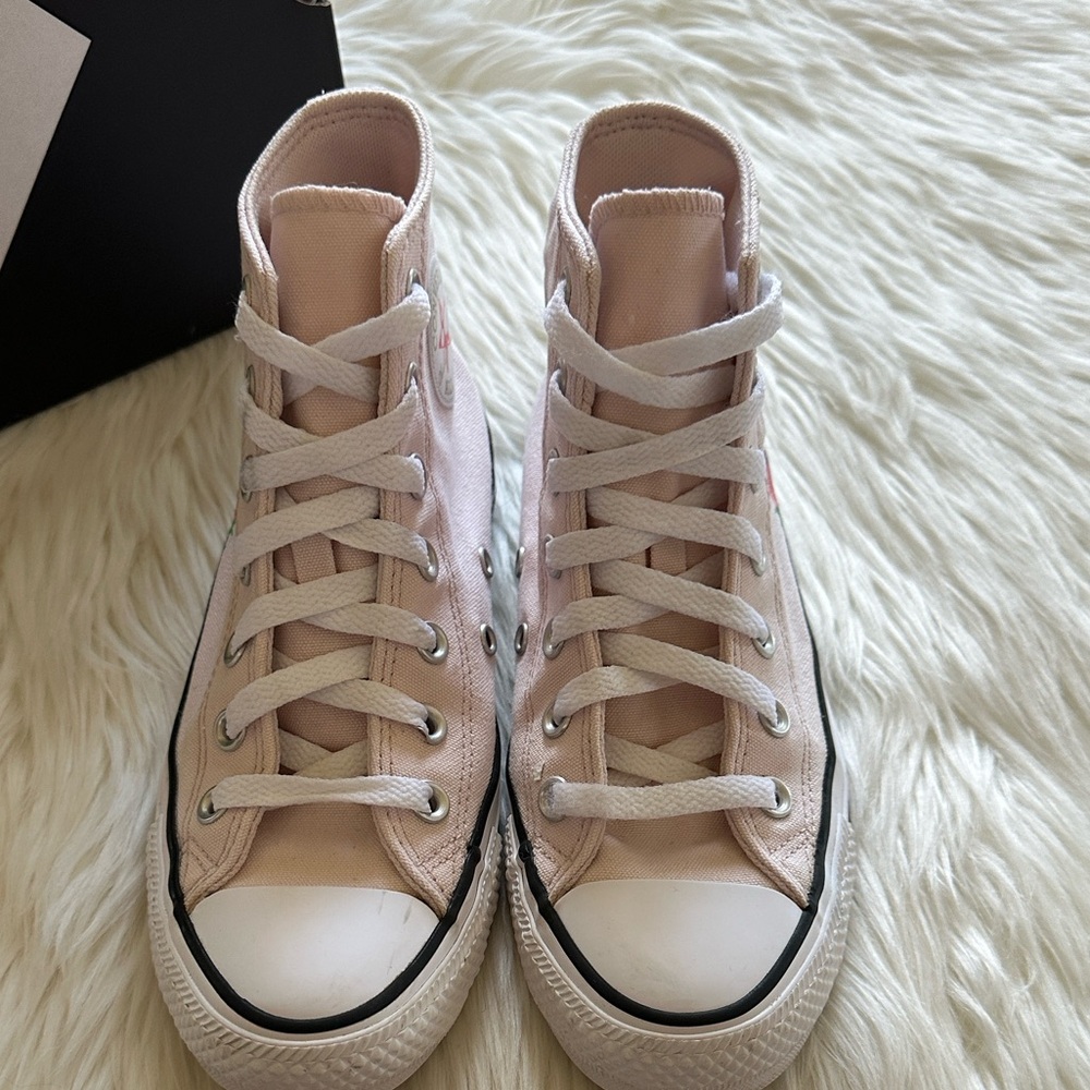 Converse Pink High-Top Sneakers with Mushroom Design - Picture 4 of 10